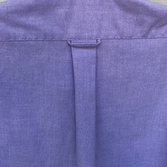 IZOD - New England Oxford Button Down Short Sleeve - Picture 3 of 6